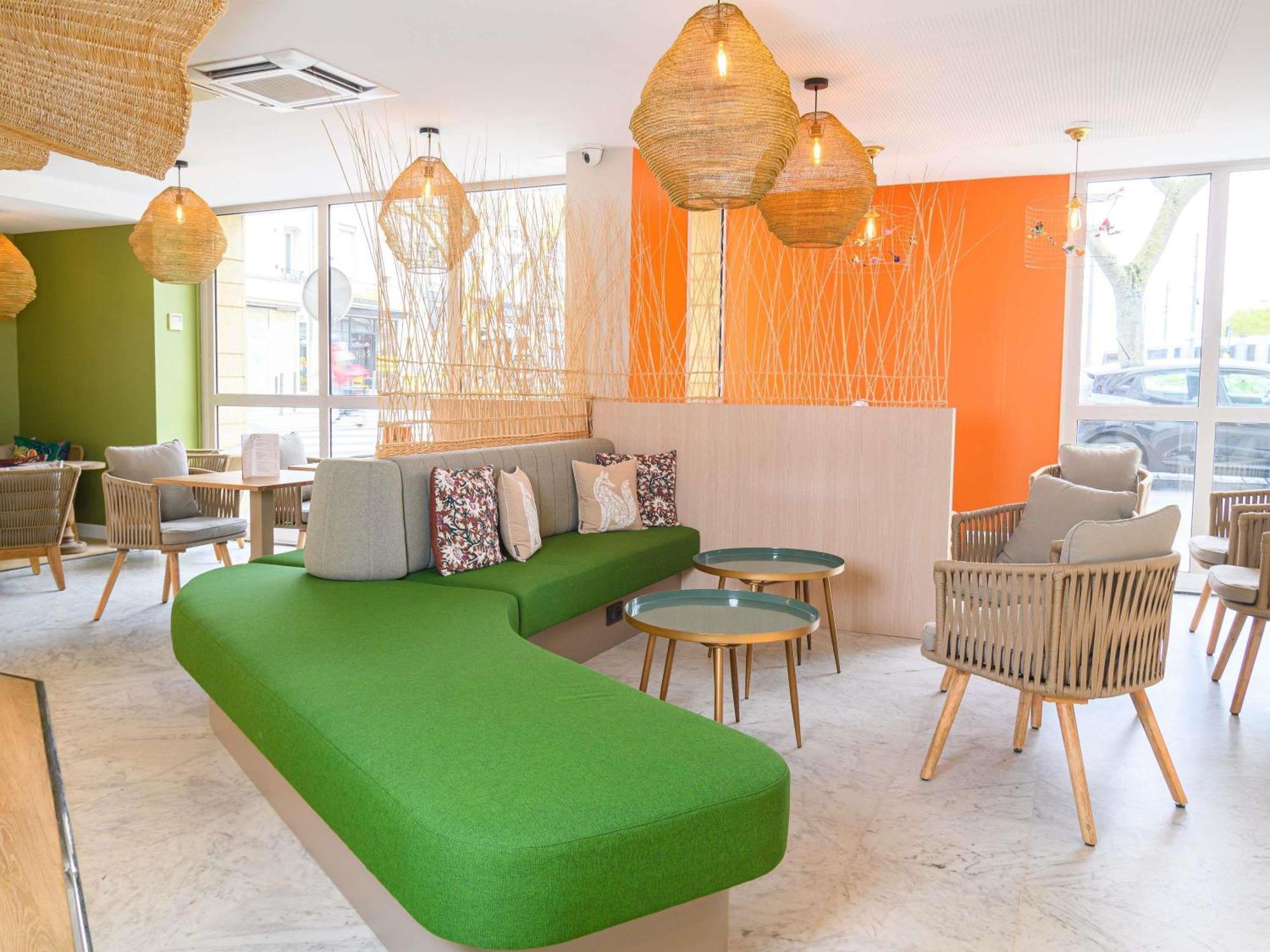 Ibis Styles Tours Centre Hotel Екстериор снимка